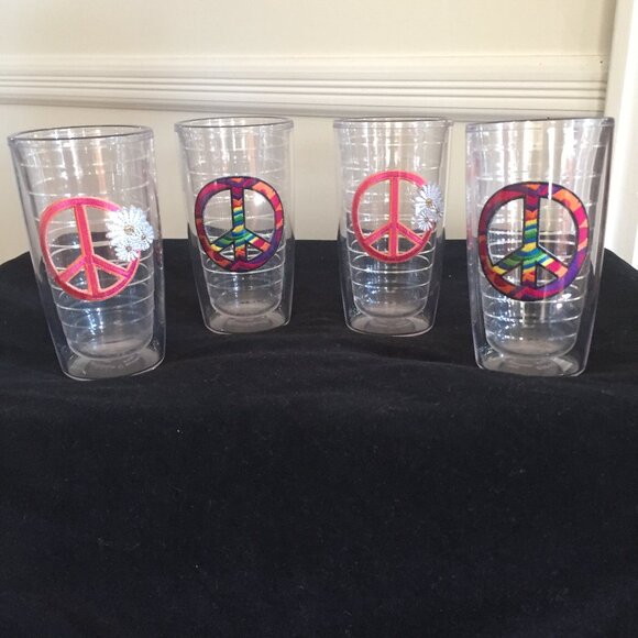 Tervis Red Roses tervis | Dining | Vintage Tervis Tumblers With Peace Sign Set Of 4 ...